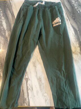 Green Roots Sweatpants